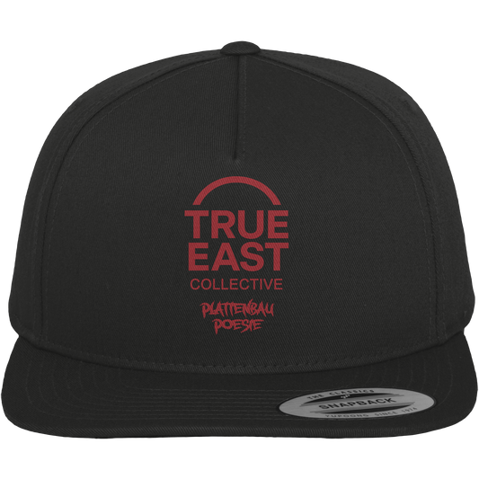 Plattenbau Poesie & True East Logo – Zwischen Beton und Gefühl - Premium Snapback