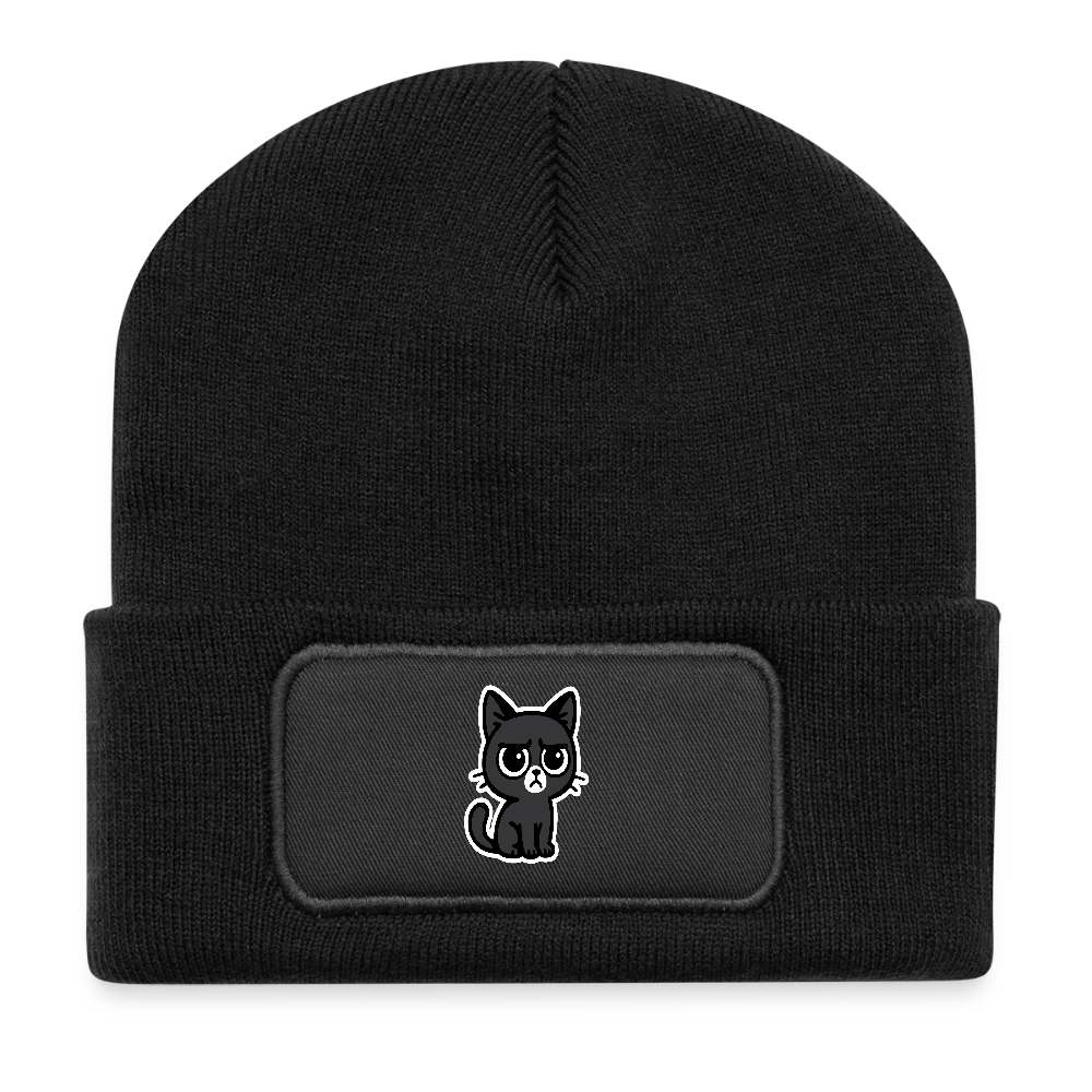 Schwarze Katze mit trotzigen Blick – Management-Ebene: Katze  -Casual Patch Beanie - Schwarz