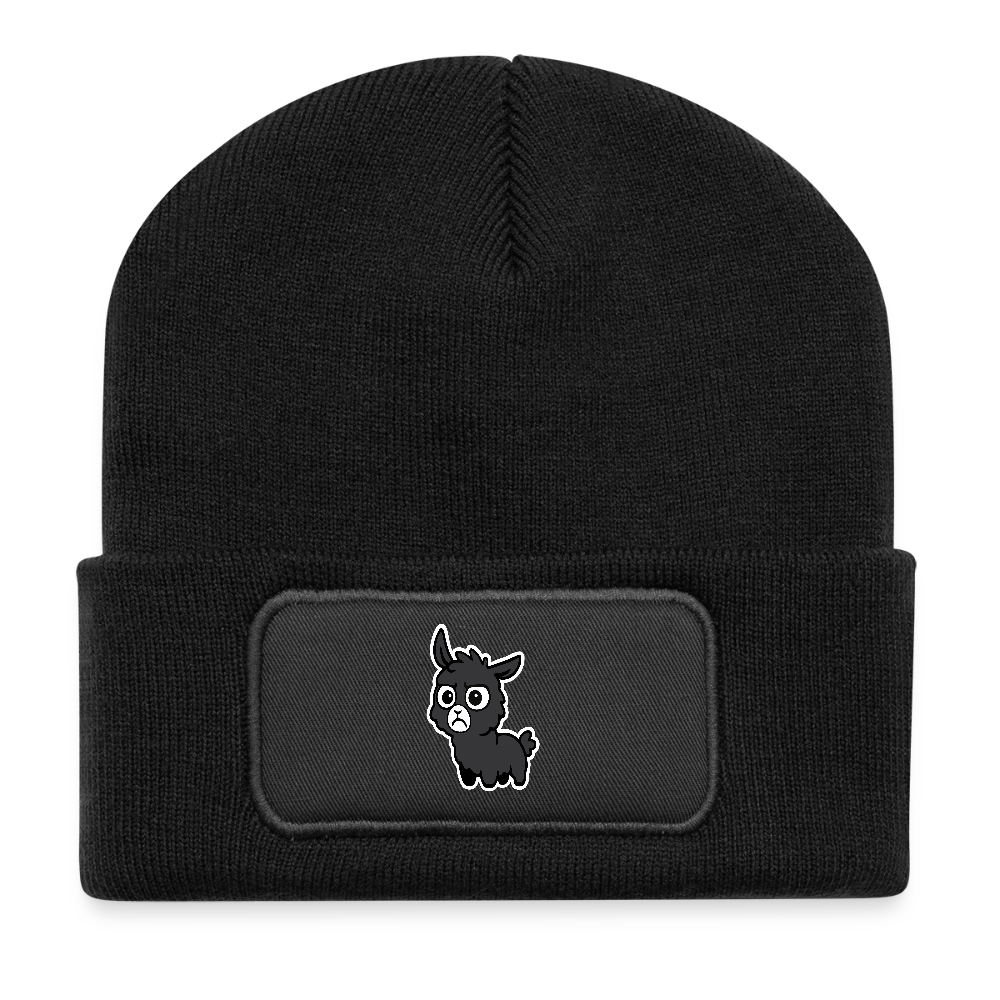 Alpaka im Büro-Modus — Skepsis trifft Business -Casual Patch Beanie - Schwarz