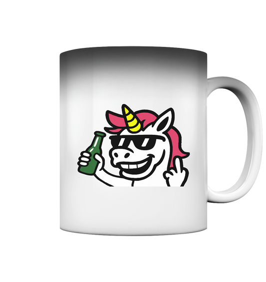 Einhorn mit Mittelfinger – Im Partymodus scheißt’s auf Glitzerregeln - Magic Mug