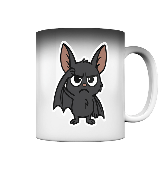 Fledermaus mit hochgezogener Braue – Nachtleben mit Meinung - Magic Mug