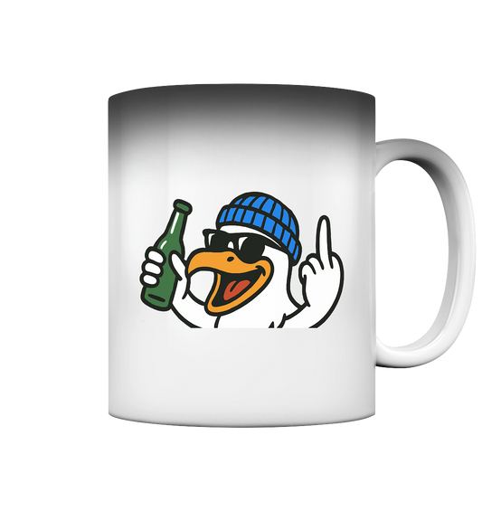 Möwe mit Mittelfinger – Der fliegende Cocktail der Verweigerung - Magic Mug