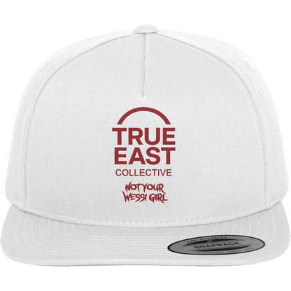 Not Your Wessi Girl & True East Logo  – Lautloser Widerstand auf Stoff - Premium Snapback